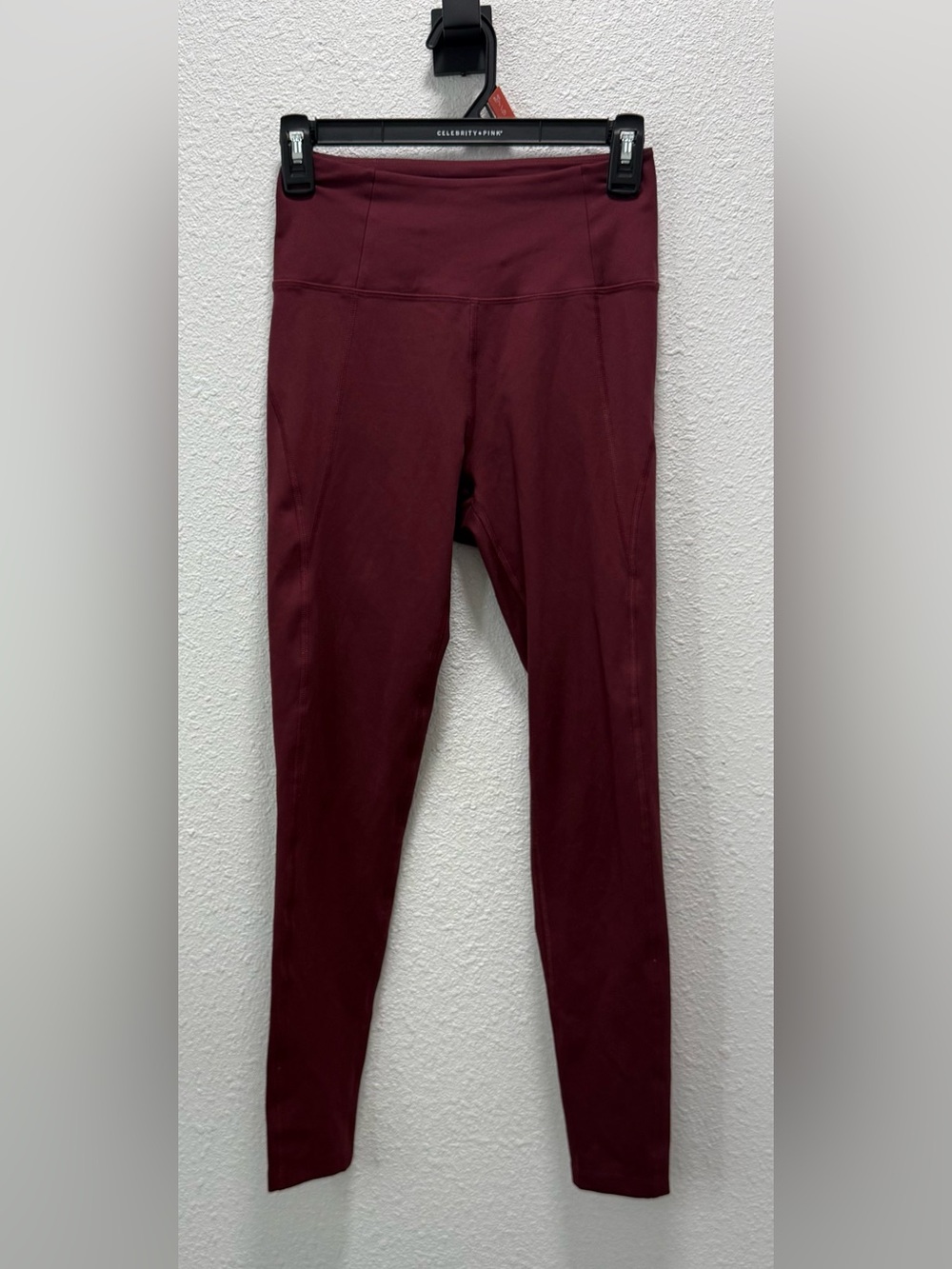 Girlfriend Collective Green And A Burgundy Pair High Rise Cropped Capri Sz(S) - Picture 2 of 10